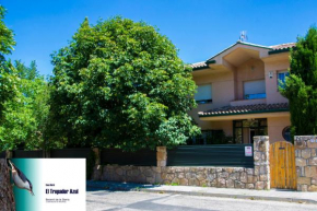 Casa Rural El Trepador Azul Futbolín Barbacoa 8 personas, Becerril De La Sierra